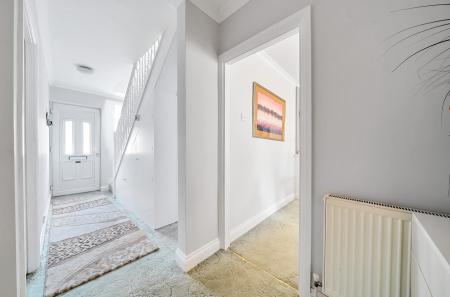 1330225-10-6893d0...