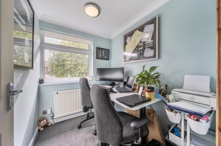 1345863-15-68b19a...