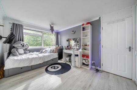 1345863-11-68b199...