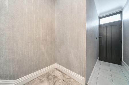 1356630-3-68c94b3...