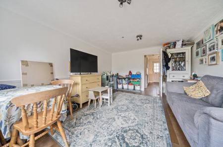 1358239-7-68d6d02...