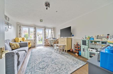 1358239-6-68d6d02...