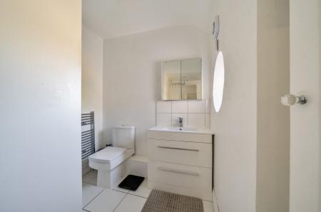 1361858-12-68dbcd...