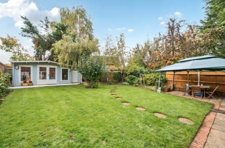 1364073-19-68ed8e...