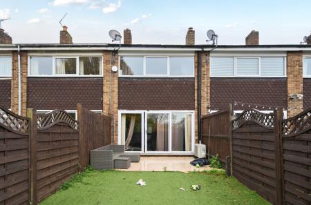 1369959-12-690202...