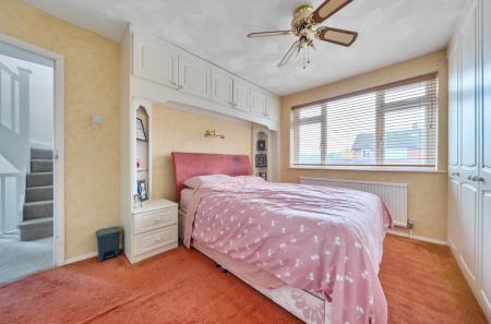 1375143-10-6909f3...