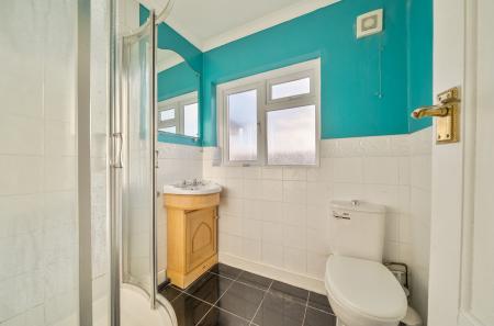 1385610-9-6929ff9...