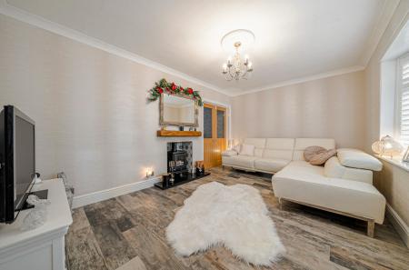 1387769-2-694146b...