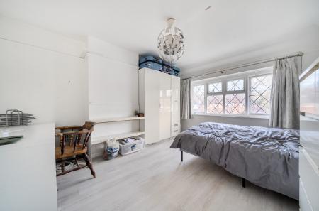 1395106-5-694bcd1...