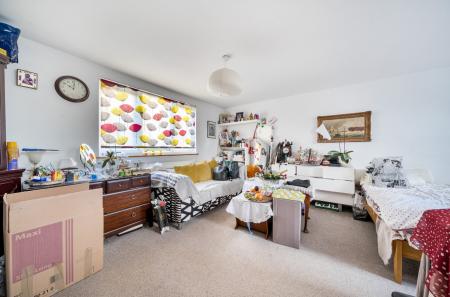 1395106-8-694bcd8...