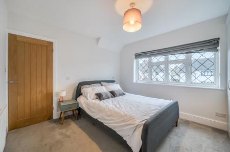 1395656-11-696122...