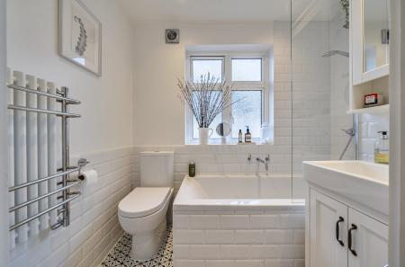 1399985-15-696987...