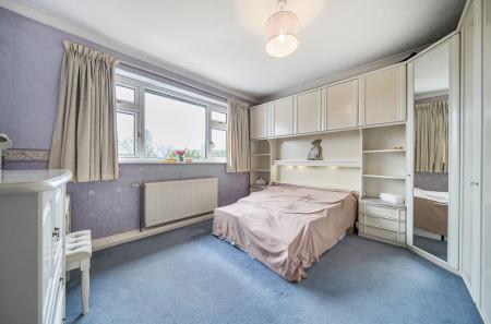 1407657-3-6980c86...