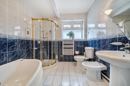 1407657-4-6980c87...