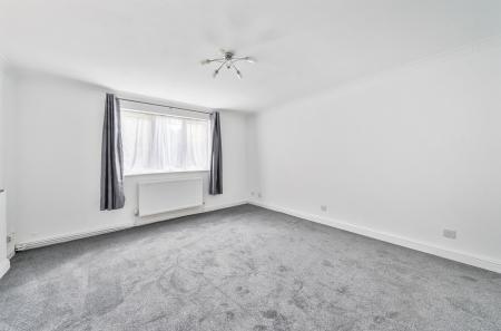 1335099-7-68947ed...