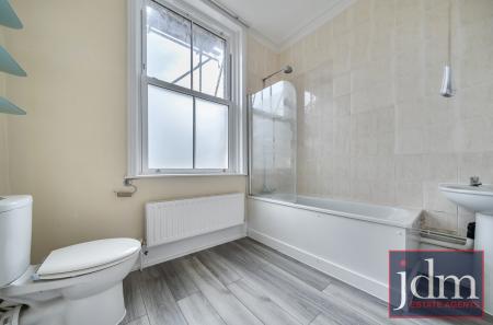 b098a78b-762a-409...