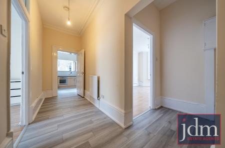 27ab55f9-d845-431...