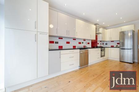 80a74ba5-2f7b-4f1...