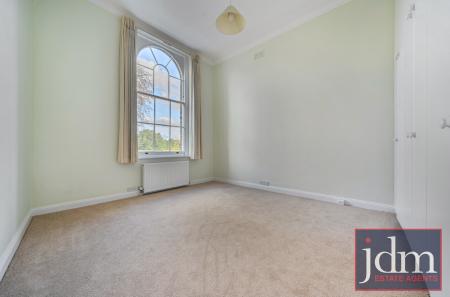 a0a619bd-78fb-4bb...