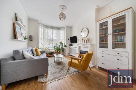 f6b24c4e-7139-419...