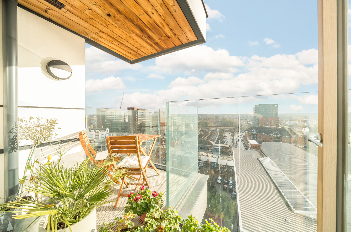 2 bedroom Flat for rent in Bromley