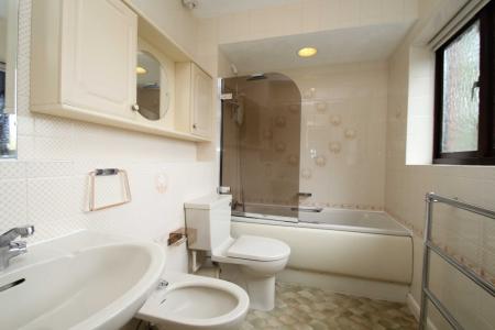 Photo 09