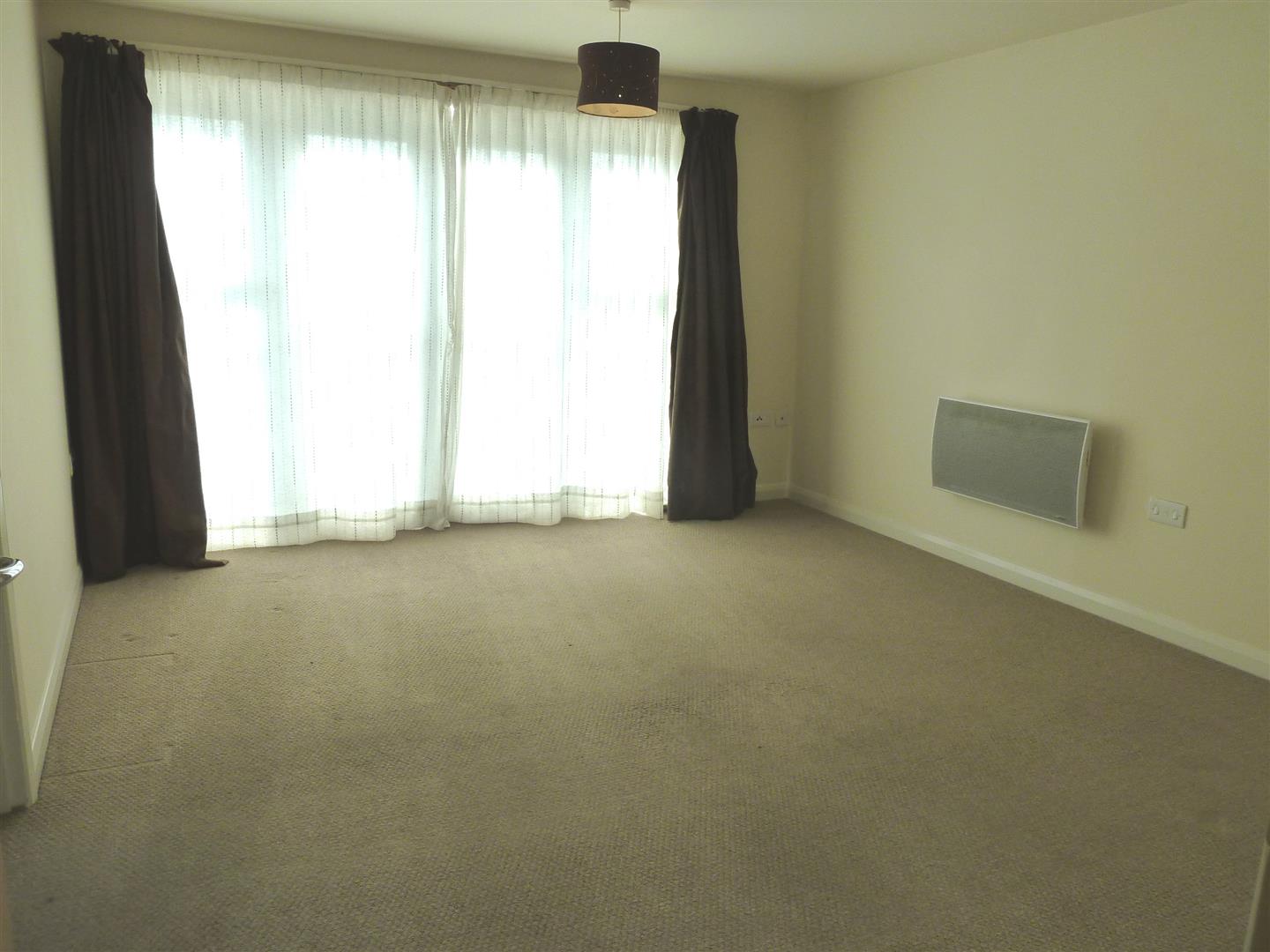 2 bedroom Flat for sale in Redditch