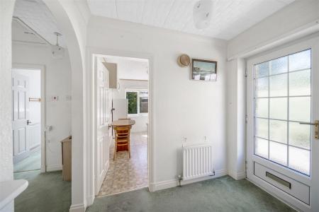 ENTRANCE HALLWAY