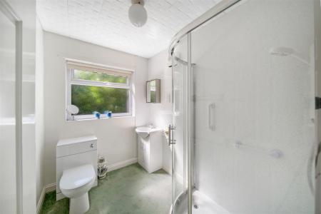 HOUSE BATHROOM