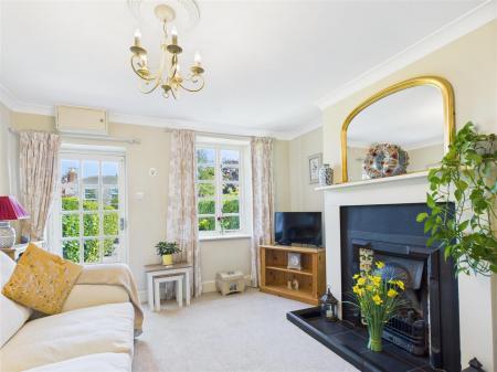 SITTING ROOM