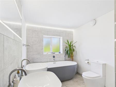 HOUSE BATHROOM