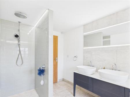 HOUSE BATHROOM