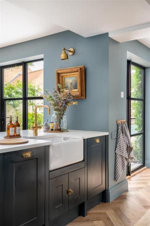 KITCHEN/DINER