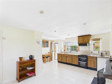 Kitche/Diner/Snug