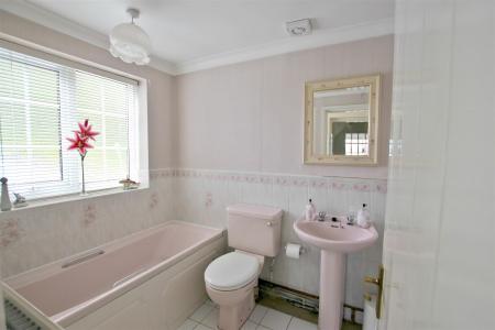DOWNSTAIRS BATHROOM
