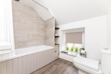 BATHROOM 2