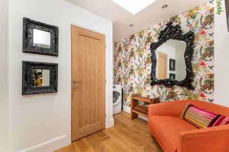 REAR HALLWAY
