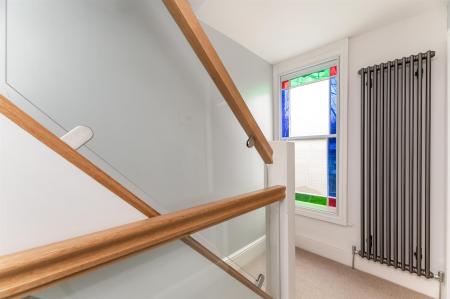 FIRST FLOOR LANDING