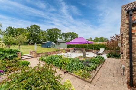 GARDEN