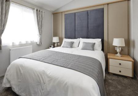 Pinehurst_master_bedroom_779x544_1d6da8dc65.png