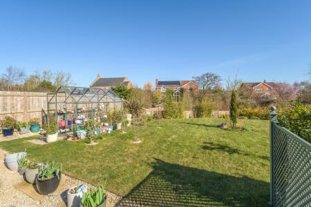 Photo 44