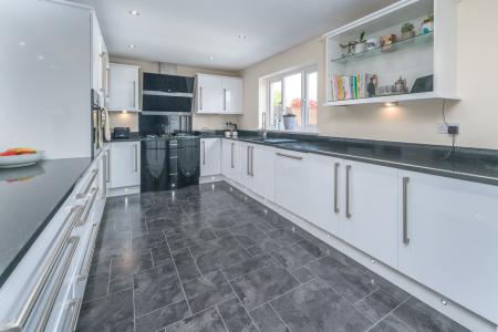 Kitchen-1