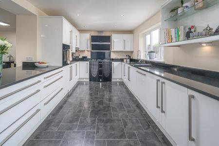 Kitchen-2