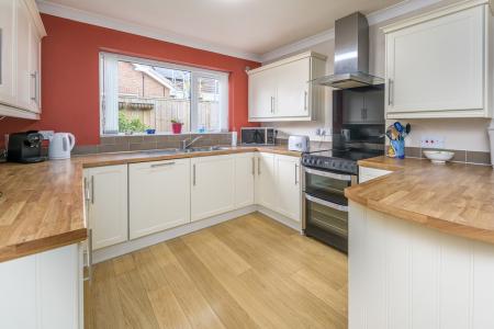 Kitchen-3
