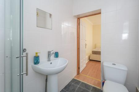 Bathroom-2