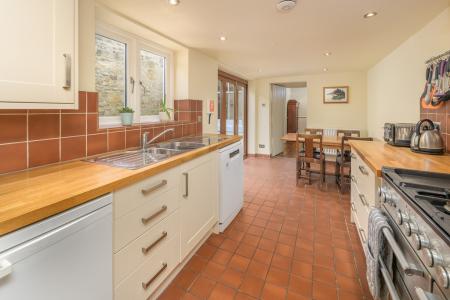 Kitchen-4