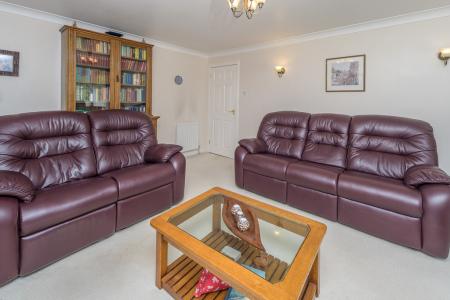 Lounge-3