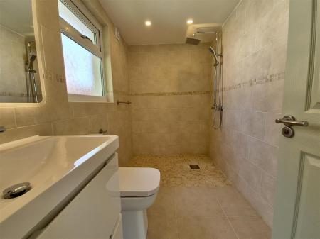 EN SUITE WET ROOM/WC