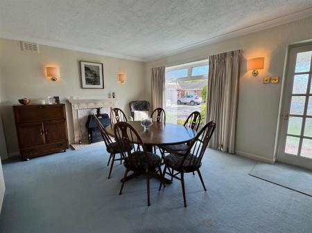 FRONT RECEPTION ROOM