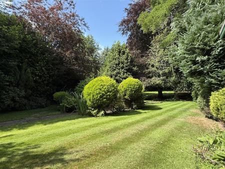 White Lodge, The Greenside, Wrea Green